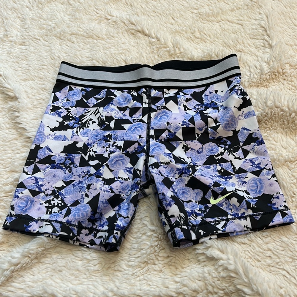 Junior Nike spandex size L